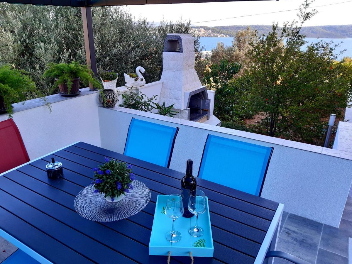 Apartment Zunabovic Trogir Exterior photo